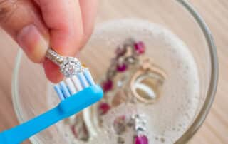 Jeweller hand cleaning